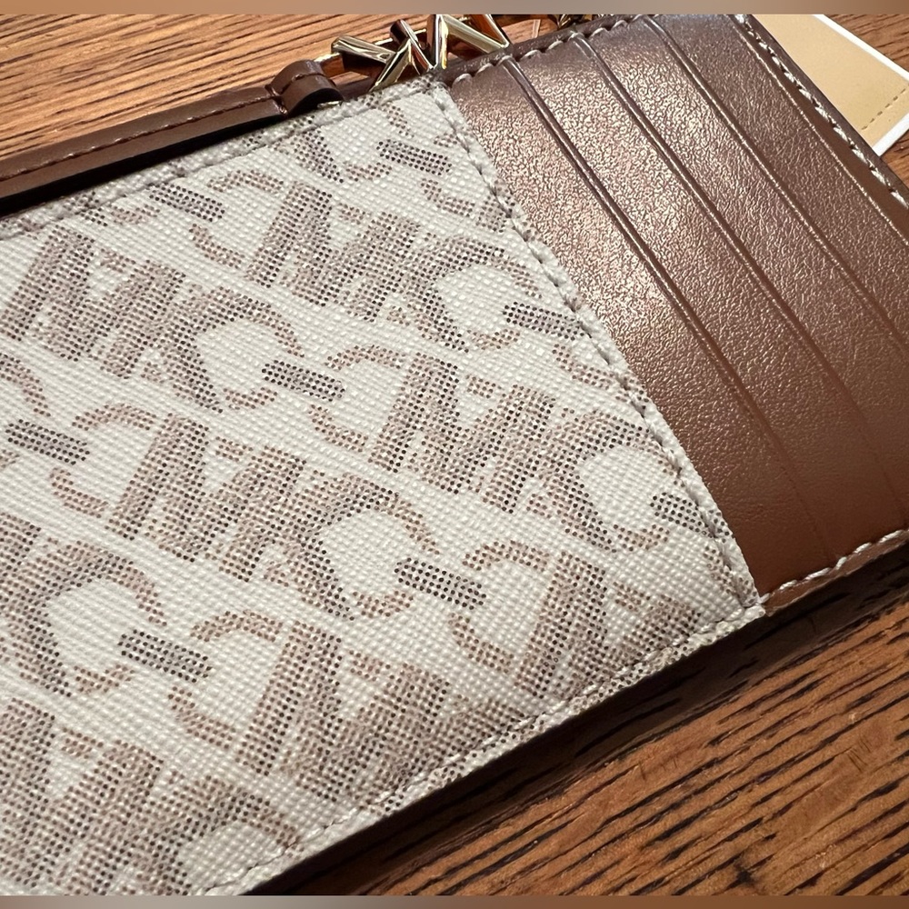 Michael Kors Card Case Wallet - Picture 4 of 6